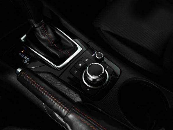 Mazda 3 III (BM) с пробегом 2014 года, цена 1 270 000 рублей, 175000 км, хэтчбек, Автокод Объявления
