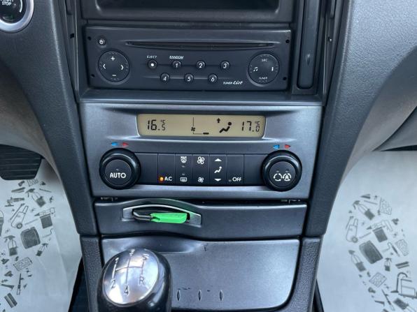Renault Laguna II с пробегом 2004 года, цена 490 000 рублей, 167257 км, универсал, Автокод Объявления