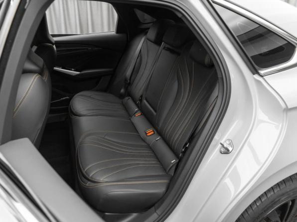Geely Preface I с пробегом 2024 года, цена 2 790 000 рублей, 6889 км, седан, Автокод Объявления