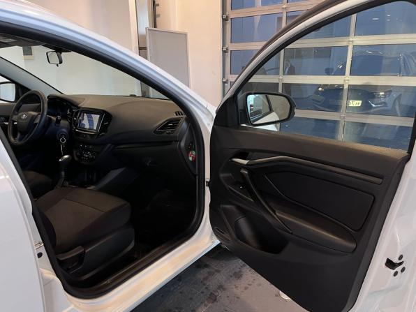 Lada (ВАЗ) Vesta I с пробегом 2020 года, цена 1 265 000 рублей, 68189 км, универсал, Автокод Объявления