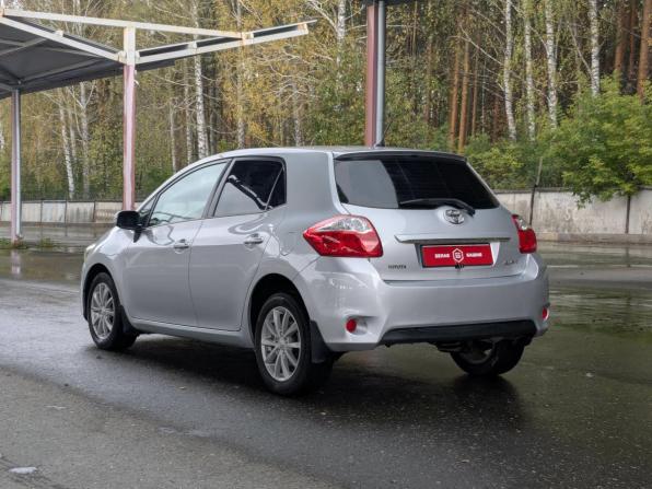 Toyota Auris I Рестайлинг с пробегом 2011 года, цена 959 900 рублей, 206000 км, хэтчбек, Автокод Объявления