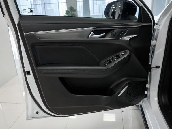 Haval Jolion I Рестайлинг с пробегом 2024 года, цена 1 900 000 рублей, 34702 км, внедорожник, Автокод Объявления