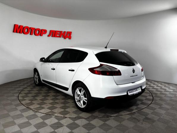 Renault Megane III с пробегом 2009 года, цена 320 000 рублей, 411268 км, хэтчбек, Автокод Объявления