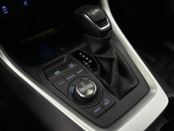 Toyota RAV4 V (XA50) с пробегом 2022 года, цена 3 750 000 рублей, 83052 км, внедорожник, Автокод Объявления