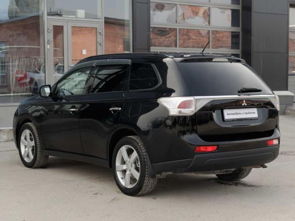 Mitsubishi Outlander III с пробегом 2012 года, цена 1 250 000 рублей, 216898 км, внедорожник, Автокод Объявления