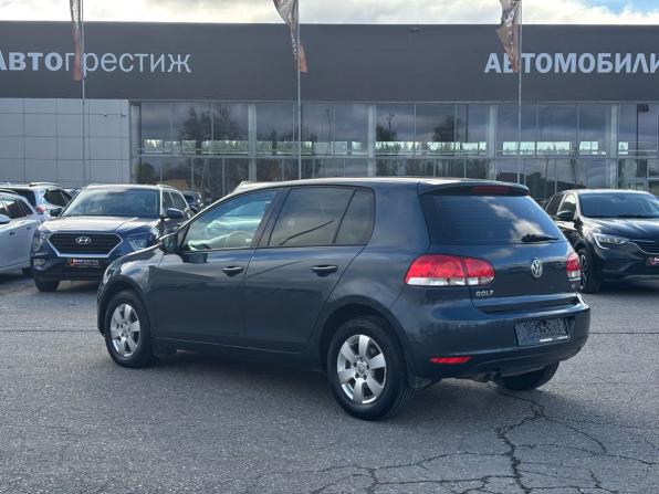 Volkswagen Golf VI с пробегом 2010 года, цена 549 000 рублей, 303147 км, хэтчбек, Автокод Объявления