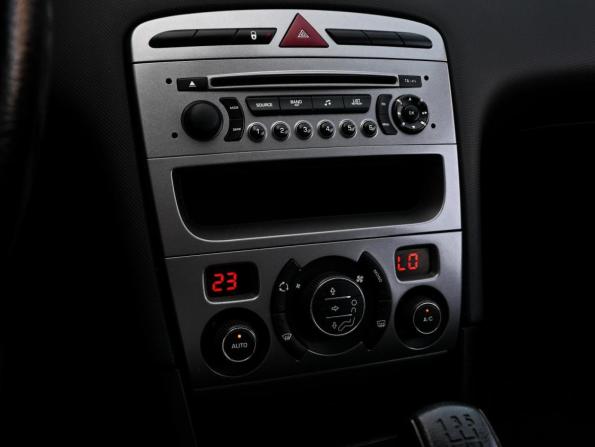 Peugeot 308 I с пробегом 2011 года, цена 429 000 рублей, 196620 км, хэтчбек, Автокод Объявления
