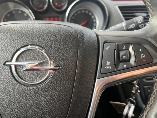 Opel Mokka I с пробегом 2014 года, цена 988 400 рублей, 122147 км, внедорожник, Автокод Объявления