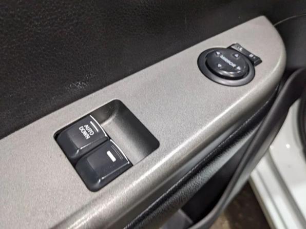 Kia Rio III Рестайлинг с пробегом 2016 года, цена 825 000 рублей, 112000 км, седан, Автокод Объявления