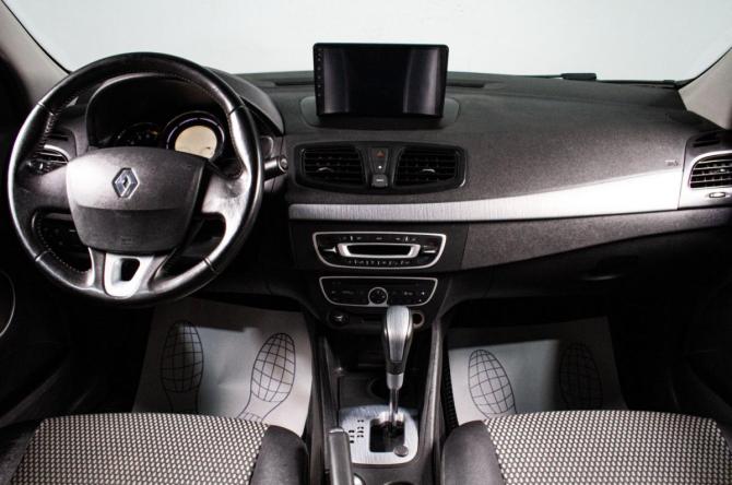 Renault Fluence I с пробегом 2012 года, цена 649 000 рублей, 145000 км, седан, Автокод Объявления