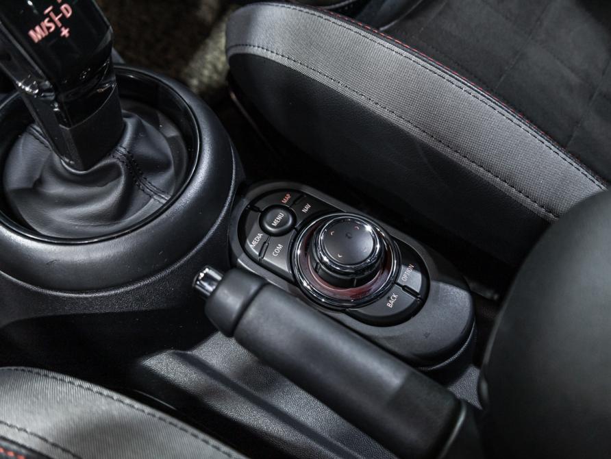 Mini Hatch III (F55/F56) Рестайлинг 2 Санкт-Петербург  - изображение 26