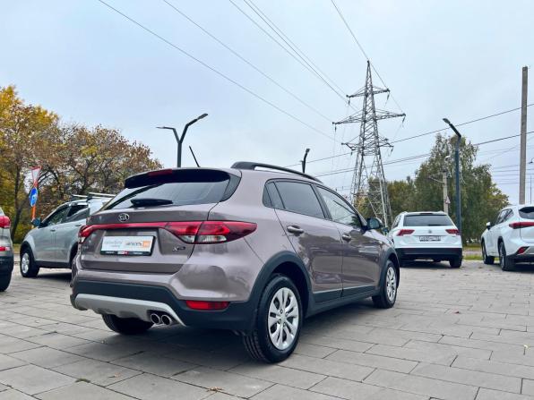 Kia Rio IV с пробегом 2018 года, цена 1 327 800 рублей, 134452 км, хэтчбек, Автокод Объявления