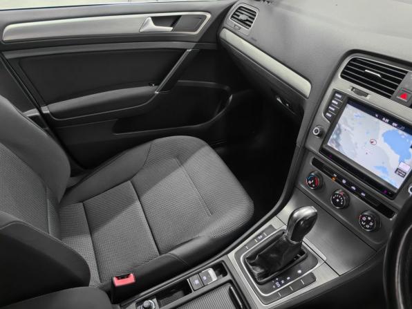 Volkswagen Golf VII с пробегом 2014 года, цена 1 220 000 рублей, 111000 км, универсал, Автокод Объявления