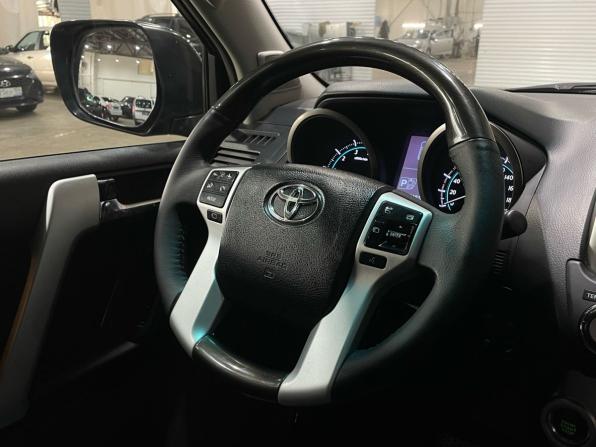 Toyota Land Cruiser Prado 150 Series с пробегом 2011 года, цена 2 299 000 рублей, 339439 км, внедорожник, Автокод Объявления