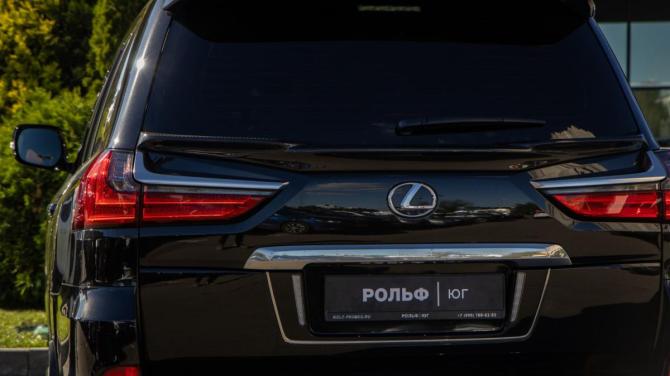 Lexus LX III Рестайлинг 2 с пробегом 2018 года, цена 9 488 000 рублей, 64983 км, внедорожник, Автокод Объявления