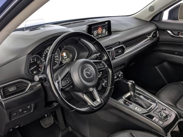 Mazda CX-5 II с пробегом 2017 года, цена 2 390 000 рублей, 113004 км, внедорожник, Автокод Объявления