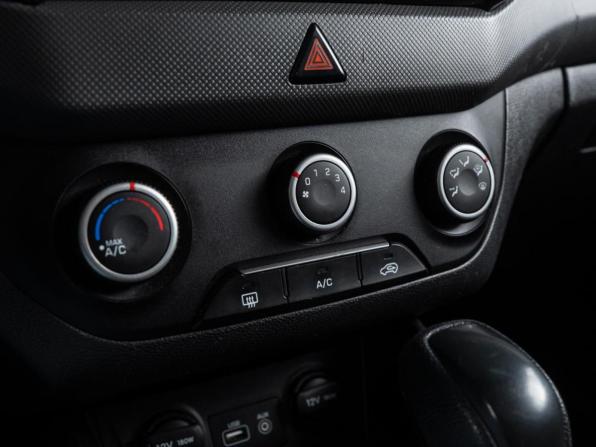 Hyundai Creta I с пробегом 2018 года, цена 1 679 000 рублей, 97303 км, внедорожник, Автокод Объявления