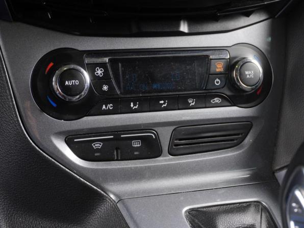 Ford Focus III с пробегом 2012 года, цена 890 000 рублей, 157163 км, седан, Автокод Объявления