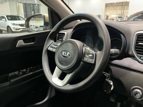 Kia Sportage IV Рестайлинг с пробегом 2019 года, цена 1 670 000 рублей, 103603 км, внедорожник, Автокод Объявления