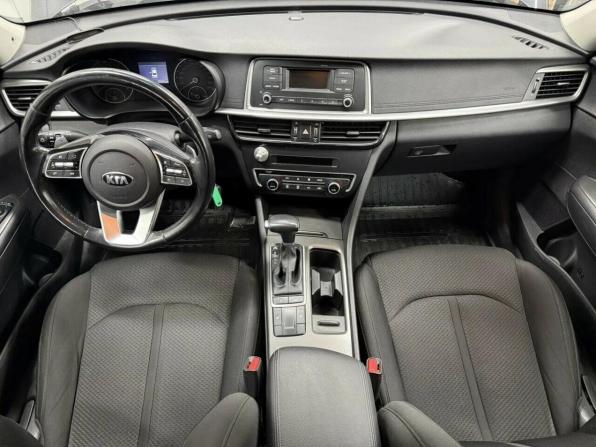 Kia Optima IV Рестайлинг с пробегом 2018 года, цена 1 856 400 рублей, 152373 км, седан, Автокод Объявления