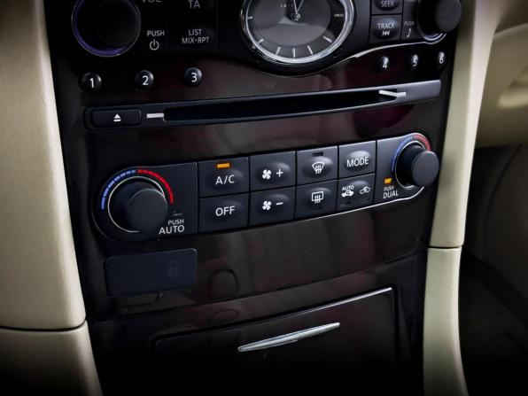 Infiniti EX I (J50) с пробегом 2011 года, цена 1 540 000 рублей, 199606 км, внедорожник, Автокод Объявления