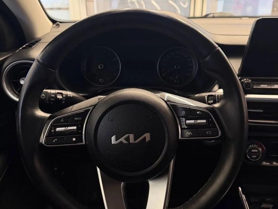 Kia Cerato IV Рестайлинг Челябинск  - изображение 8