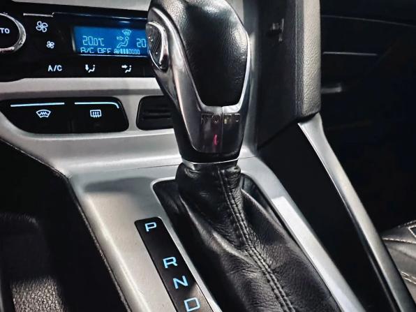 Ford Focus III с пробегом 2012 года, цена 599 000 рублей, 238810 км, хэтчбек, Автокод Объявления