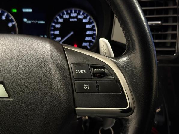 Mitsubishi Outlander III с пробегом 2013 года, цена 1 329 000 рублей, 248120 км, внедорожник, Автокод Объявления