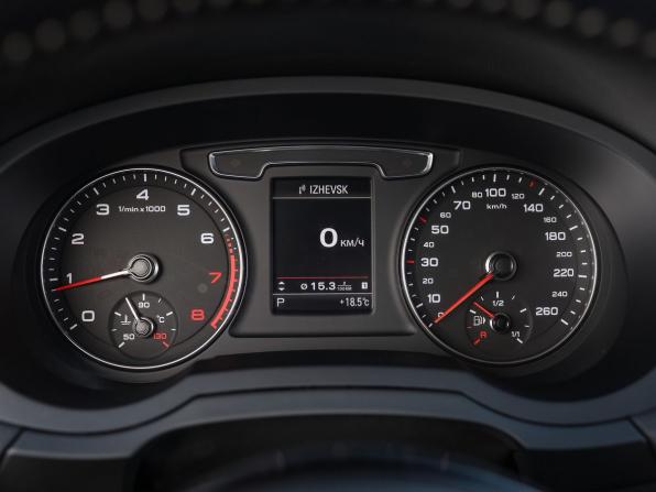 Audi Q3 I (8U) Рестайлинг с пробегом 2018 года, цена 2 499 000 рублей, 123194 км, внедорожник, Автокод Объявления