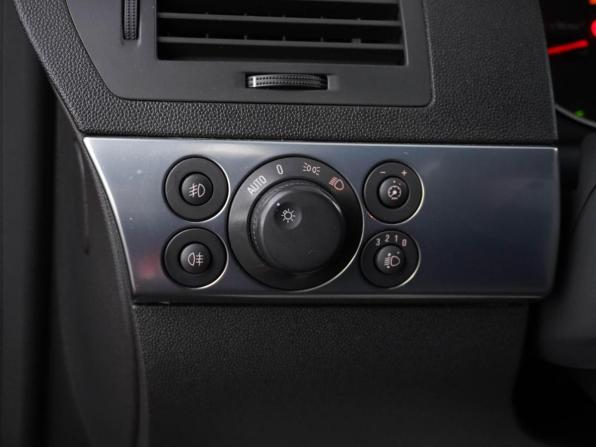 Opel Astra H Рестайлинг с пробегом 2010 года, цена 650 000 рублей, 193688 км, хэтчбек, Автокод Объявления
