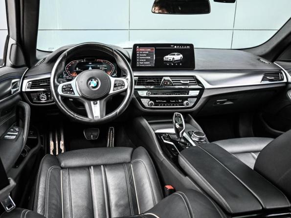 BMW 5 серии VII (G30/G31/G38) Рестайлинг с пробегом 2022 года, цена 4 724 000 рублей, 74754 км, седан, Автокод Объявления