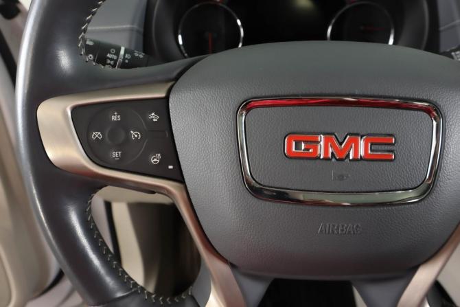 GMC Terrain II Рестайлинг с пробегом 2022 года, цена 3 669 000 рублей, 25023 км, внедорожник, Автокод Объявления