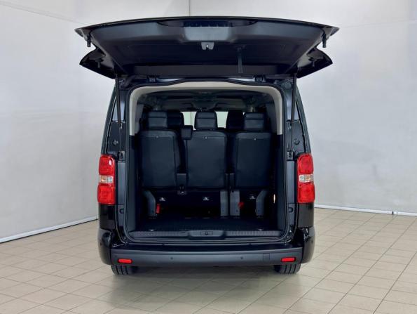 Peugeot Traveller I с пробегом 2021 года, цена 2 850 000 рублей, 202538 км, минивэн, Автокод Объявления