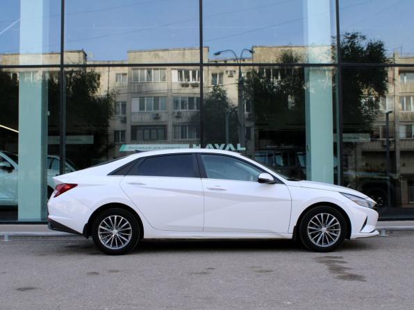 Hyundai Elantra VII (CN7) с пробегом 2021 года, цена 1 900 000 рублей, 97000 км, седан, Автокод Объявления