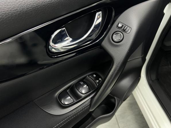 Nissan Qashqai II с пробегом 2014 года, цена 1 530 000 рублей, 127247 км, внедорожник, Автокод Объявления
