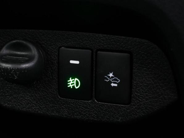 Toyota Vitz III (XP130) Рестайлинг 2 с пробегом 2019 года, цена 899 000 рублей, 74165 км, хэтчбек, Автокод Объявления