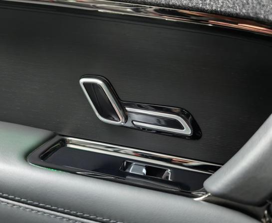 Land Rover Range Rover Sport III с пробегом 2024 года, цена 16 999 000 рублей, 20153 км, внедорожник, Автокод Объявления