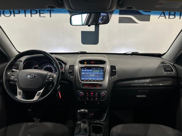 Kia Sorento II Рестайлинг с пробегом 2018 года, цена 1 799 000 рублей, 141867 км, внедорожник, Автокод Объявления