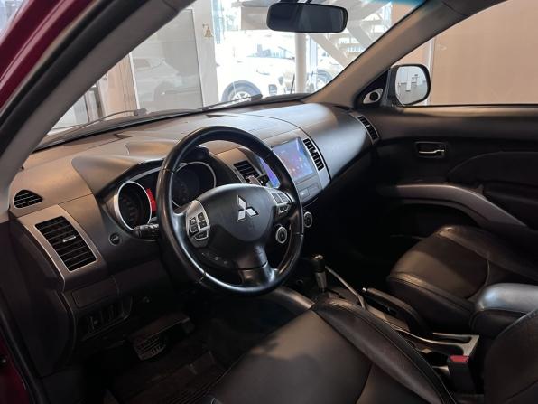 Mitsubishi Outlander II с пробегом 2007 года, цена 771 000 рублей, 451797 км, внедорожник, Автокод Объявления