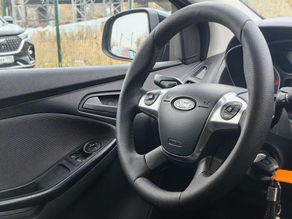 Ford Focus III с пробегом 2013 года, цена 619 000 рублей, 238303 км, хэтчбек, Автокод Объявления