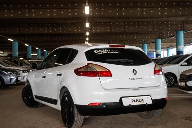 Renault Megane III с пробегом 2009 года, цена 549 000 рублей, 239737 км, хэтчбек, Автокод Объявления