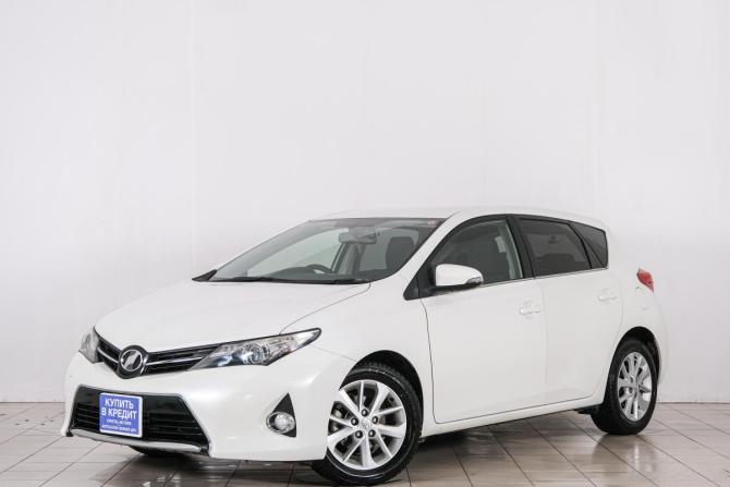 Toyota Auris II с пробегом 2012 года, цена 1 149 000 рублей, 71400 км, хэтчбек, Автокод Объявления