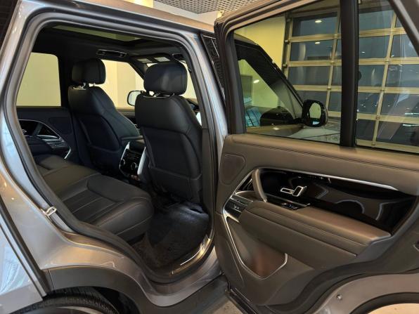 Land Rover Range Rover V с пробегом 2025 года, цена 21 450 000 рублей, 324 км, внедорожник, Автокод Объявления