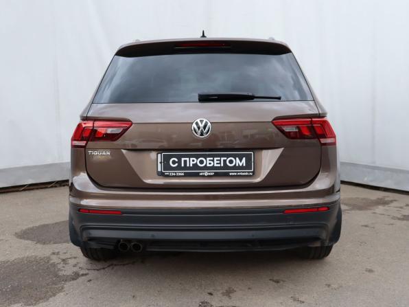 Volkswagen Tiguan II с пробегом 2019 года, цена 1 940 000 рублей, 121460 км, внедорожник, Автокод Объявления