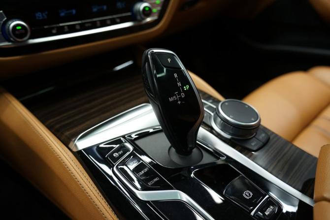BMW 5 серии VII (G30/G31/G38) Рестайлинг с пробегом 2020 года, цена 4 172 000 рублей, 120000 км, седан, Автокод Объявления