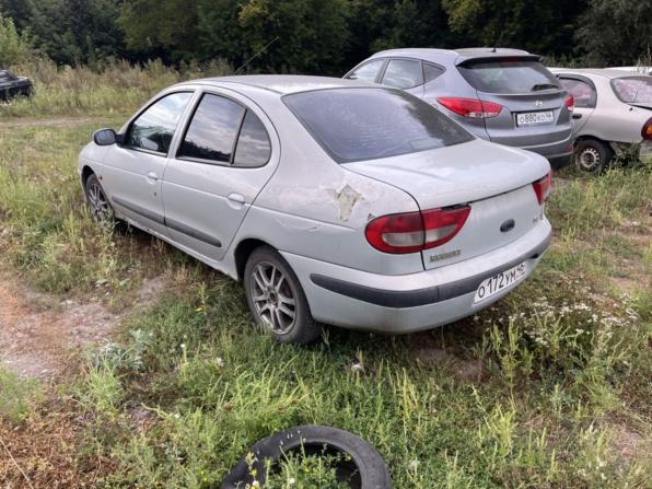 Renault Megane I Рестайлинг с пробегом 2002 года, цена 450 000 рублей, 274939 км, седан, Автокод Объявления
