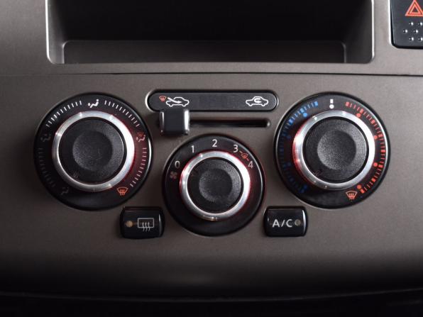 Nissan Tiida I Рестайлинг с пробегом 2012 года, цена 694 995 рублей, 159419 км, хэтчбек, Автокод Объявления