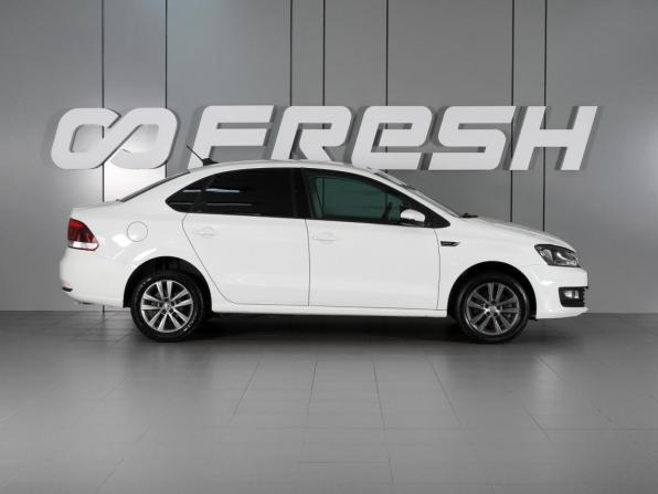 Volkswagen Polo V Рестайлинг с пробегом 2019 года, цена 1 120 000 рублей, 144509 км, седан, Автокод Объявления