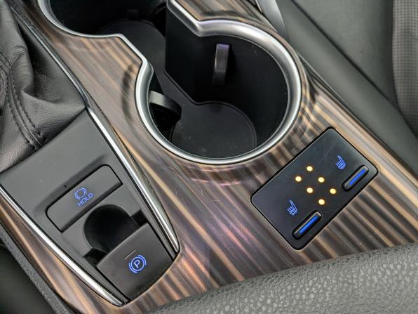 Toyota Camry VIII (XV70) с пробегом 2020 года, цена 2 850 000 рублей, 100825 км, седан, Автокод Объявления