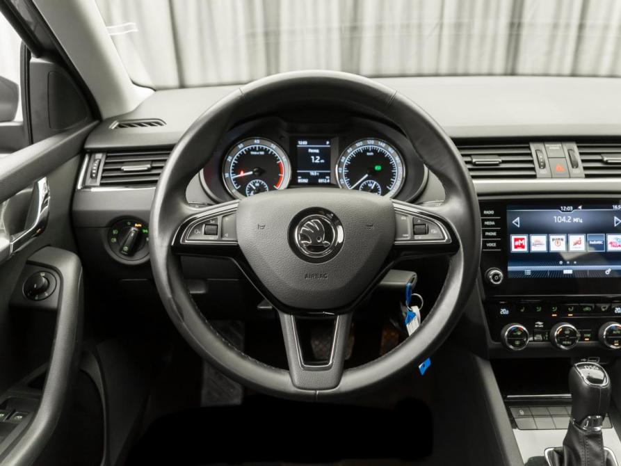 Skoda Octavia III (A7) Рестайлинг Москва  - изображение 10
